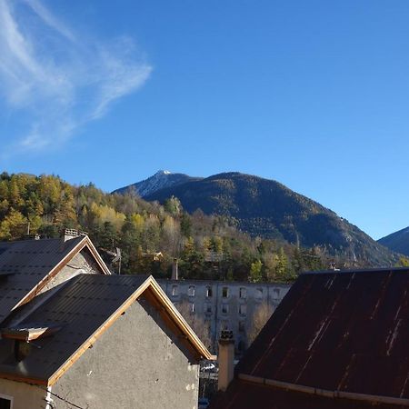 Chez Petit Louis- Appart Centre Ville Jusqu'A 6 Personnes Briançon Екстериор снимка