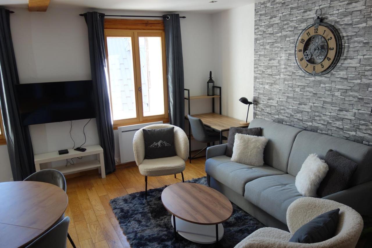 Chez Petit Louis- Appart Centre Ville Jusqu'A 6 Personnes Briançon Екстериор снимка